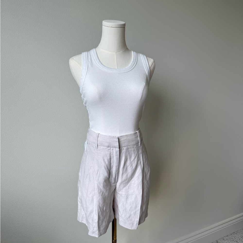 Aritzia Wilford Effortless Linen Shorts, Size 0